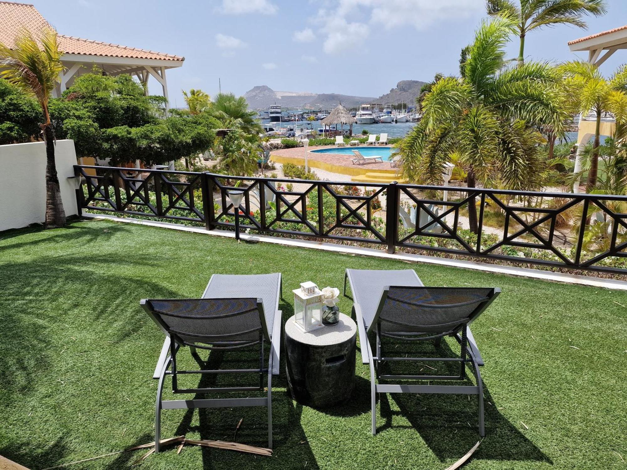 Luxury Appt For 6: Mesmerizing Spanish Water View Jan Thiel Buitenkant foto