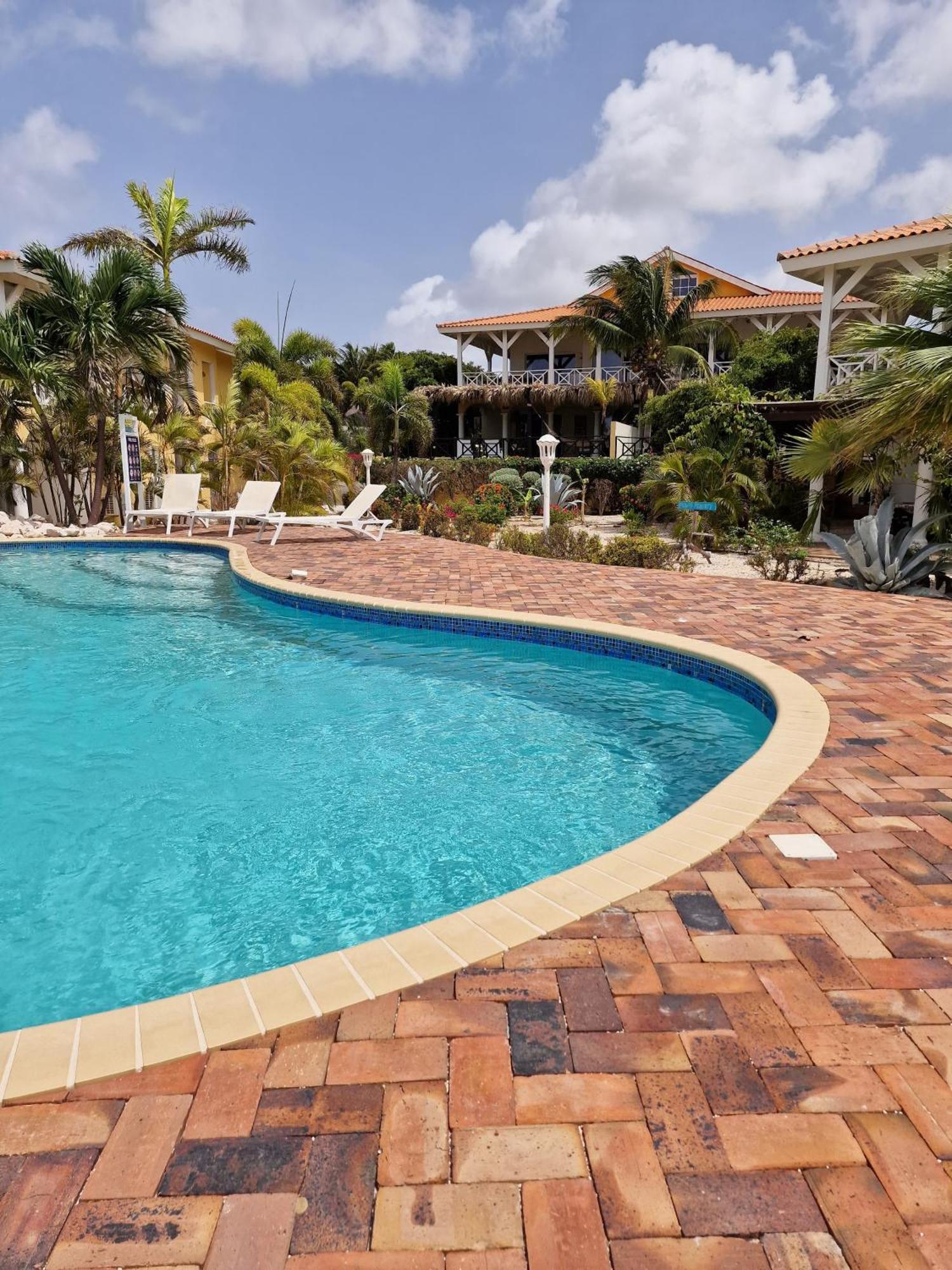 Luxury Appt For 6: Mesmerizing Spanish Water View Jan Thiel Buitenkant foto